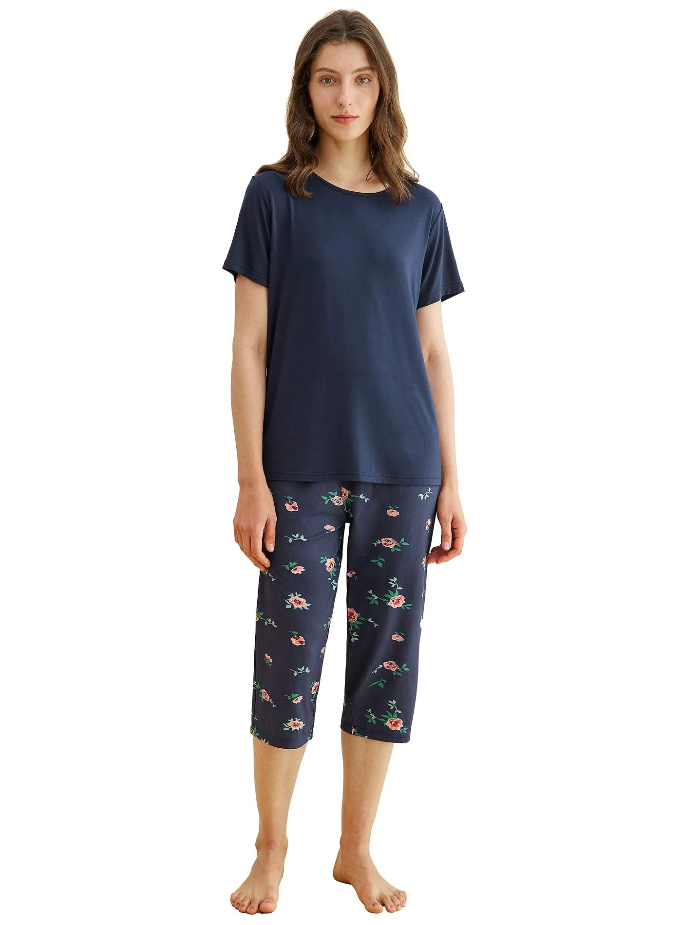 Latuza Women's Floral Short Sleeve Top with Capris Pajama Set