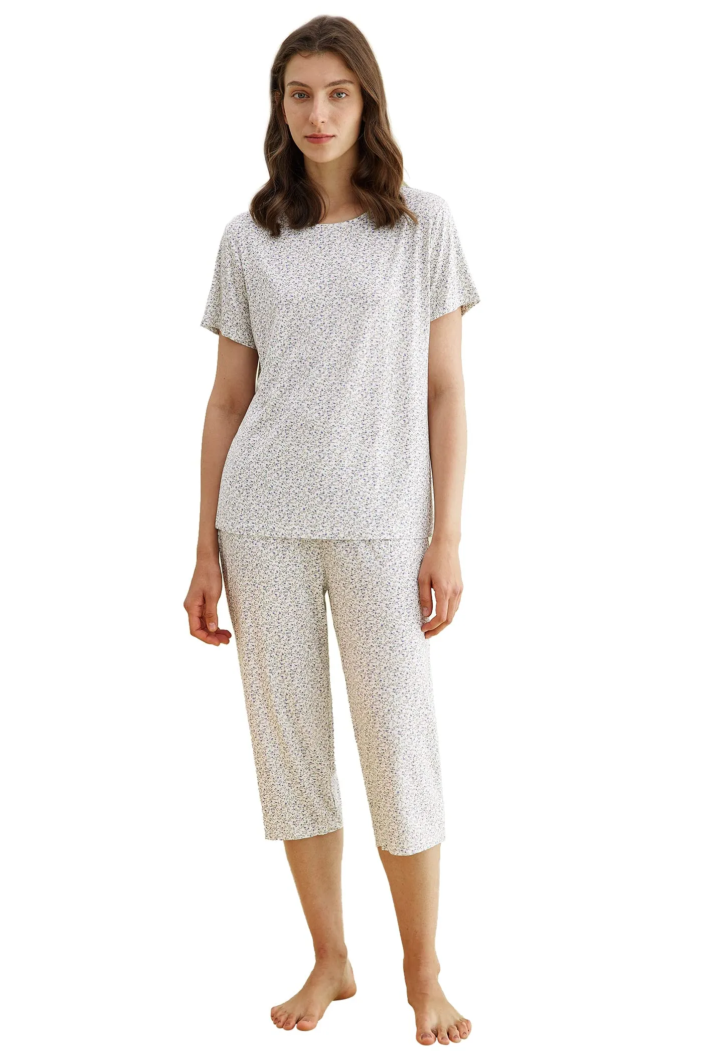 Latuza Women's Floral Short Sleeve Top with Capris Pajama Set