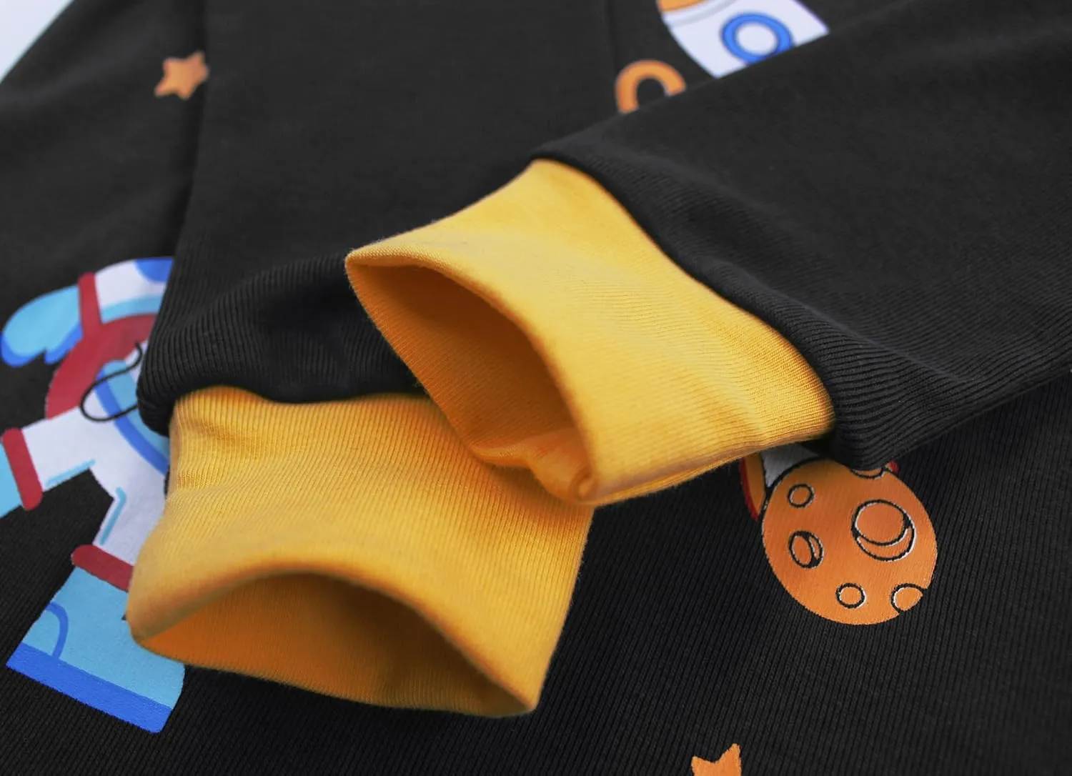 Pajamas for Boys Dinosaur Rocket Space 4-Piece PJs Long Sleeve Sets Sleepwear 2-12 Years