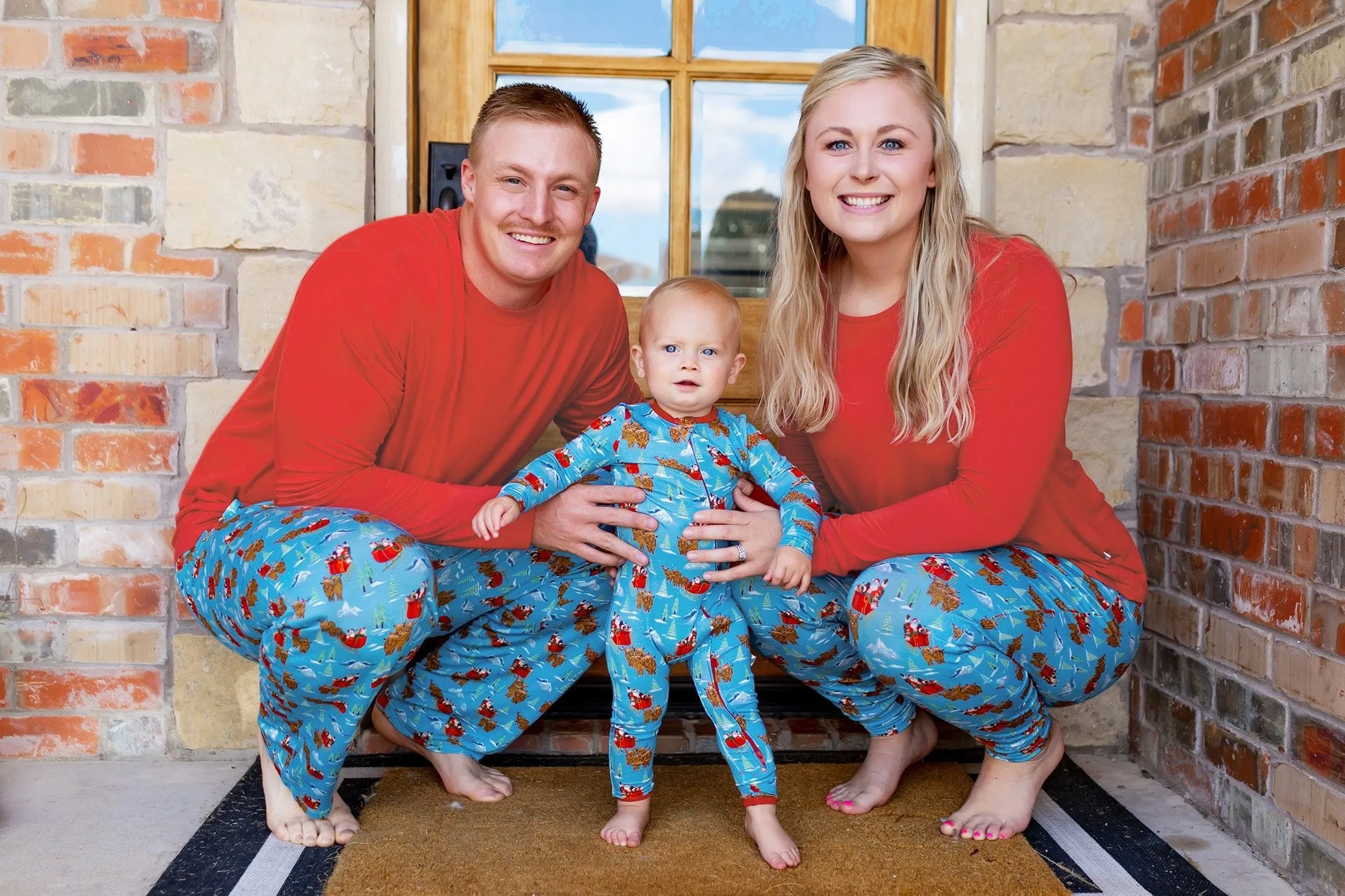 Santa & Highland Cattle Sleighs Men's Long Sleeve Pajama Set